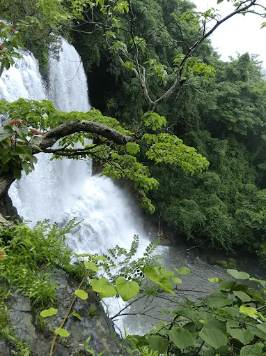 Savatkada Waterfall